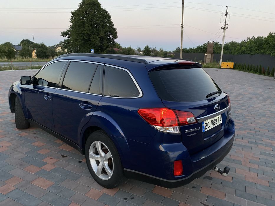 Subaru outback..