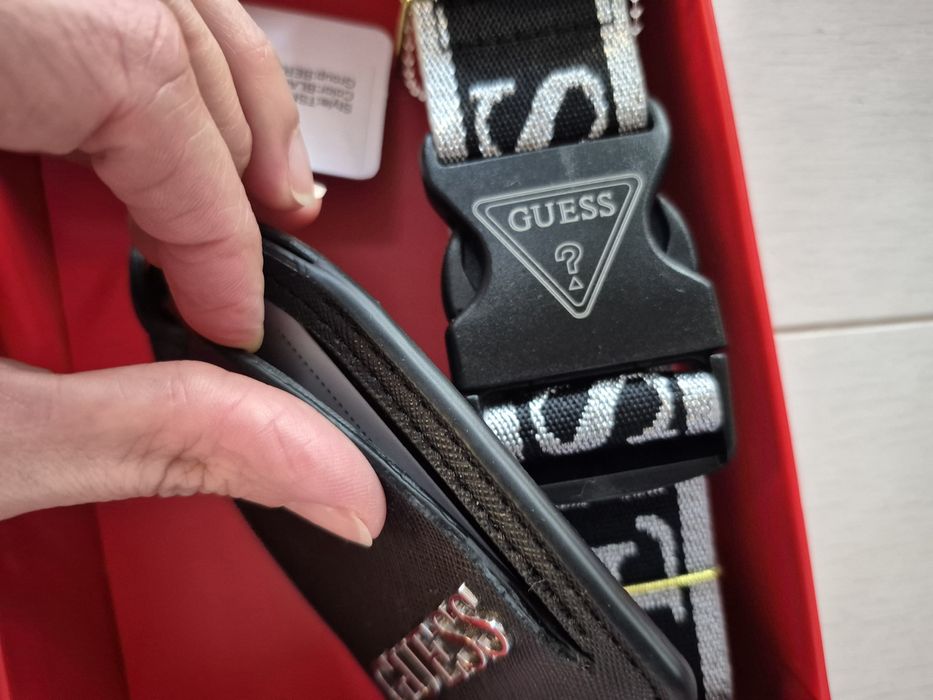 Pasek Zawieszka do torby podróżnej walizki Guess Travel Set