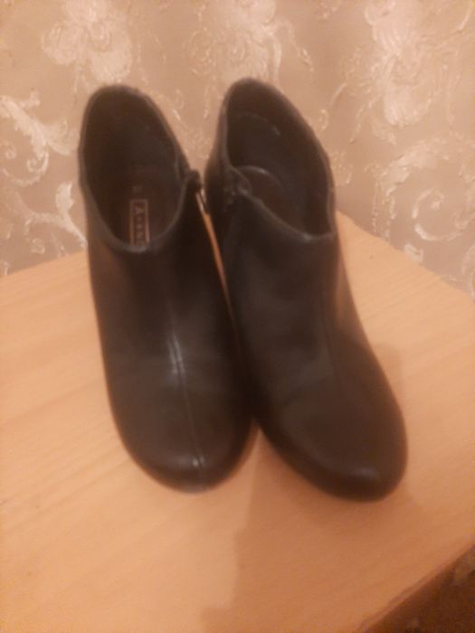 БОТИНКИ Arber 36р внутри мех Супер