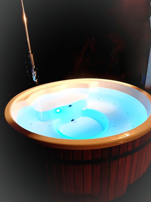 Domek z Jacuzzi Dębowy, Kaszuby wakacje staw, kominek, balia, nocleg