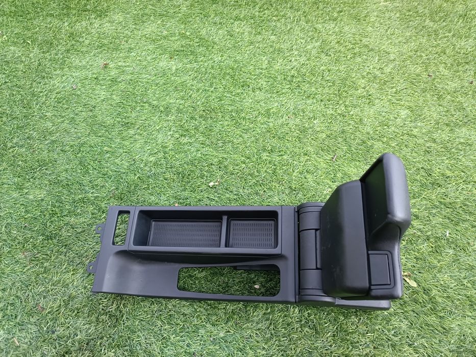 Consola central e apoio de braço bmw E46 impecável