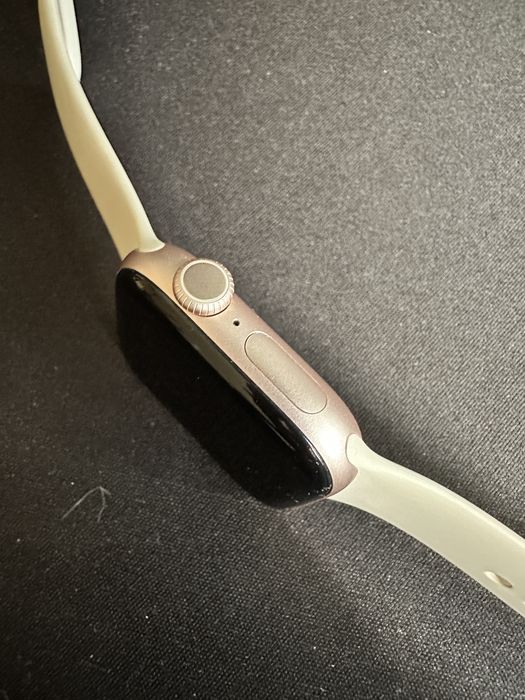 Apple watch 10 + GPS 42mm