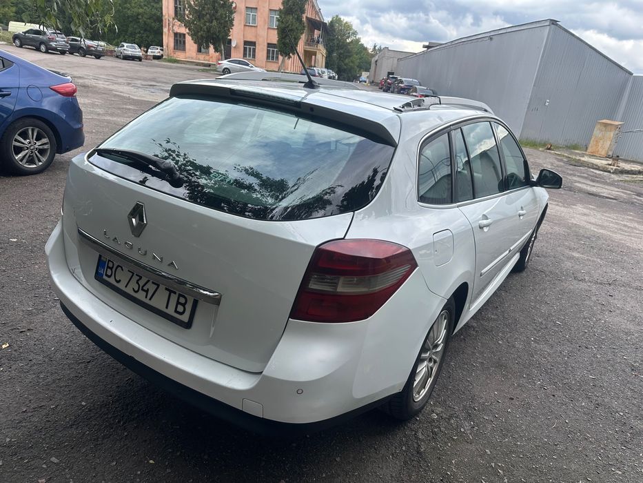 Renault laguna 2013