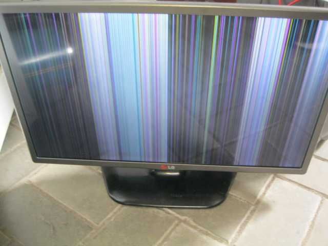 Телевизор LG 22LB491U,на зап.части или под восстановление,Led,smart,T2