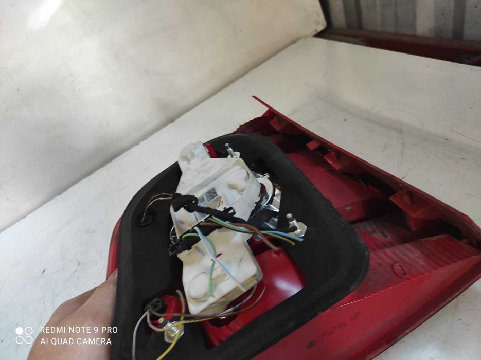 Skoda Octavia 2 lampa tylna prawa oryginał gwarancja