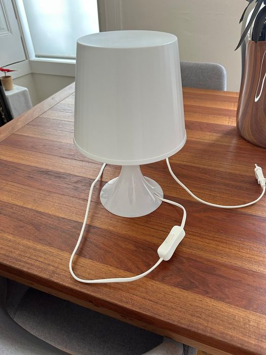 Candeeiro Ikea branco