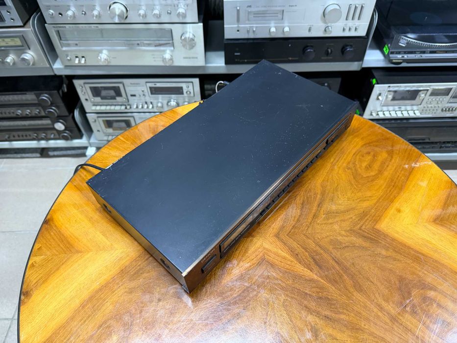 Tuner radiowy Denon TU-450 Audio Room