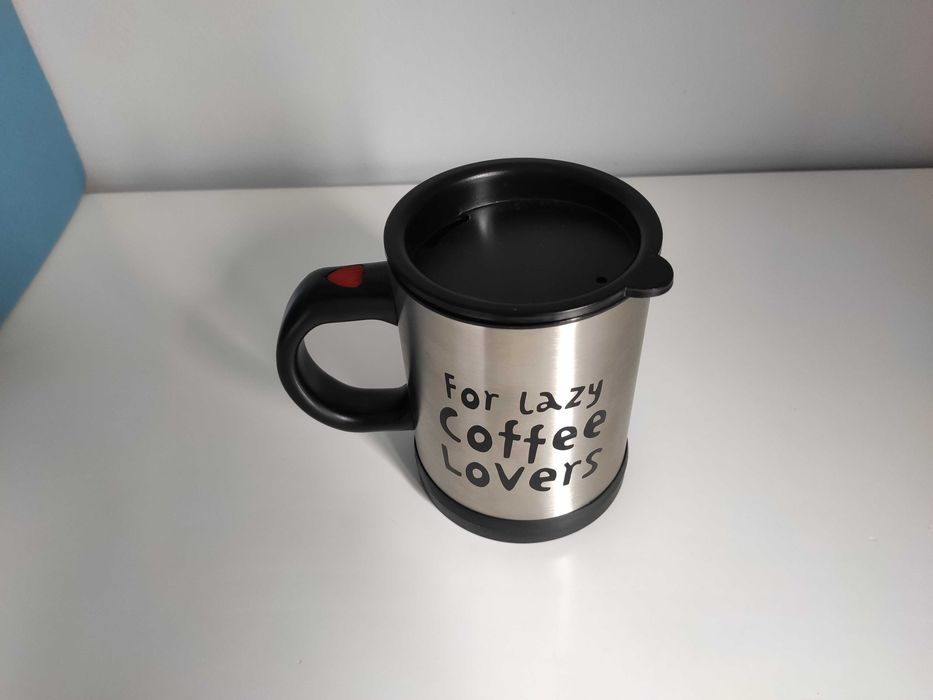 Caneca de aço inoxidável com centrifugação | For lazy coffee lovers