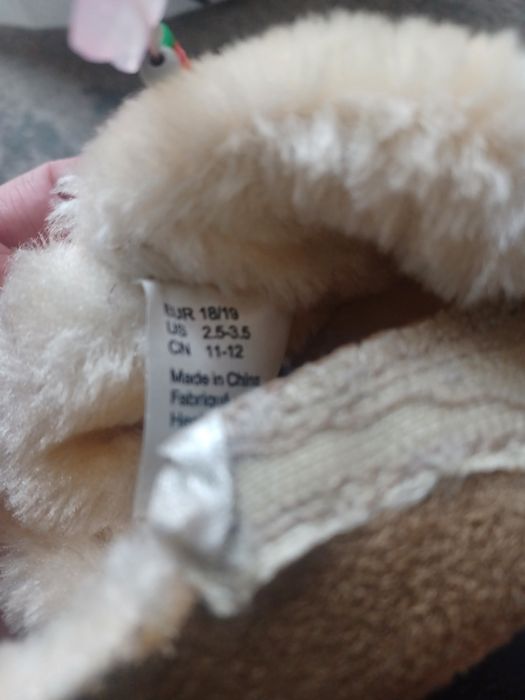 Cieple buciki niechodki.