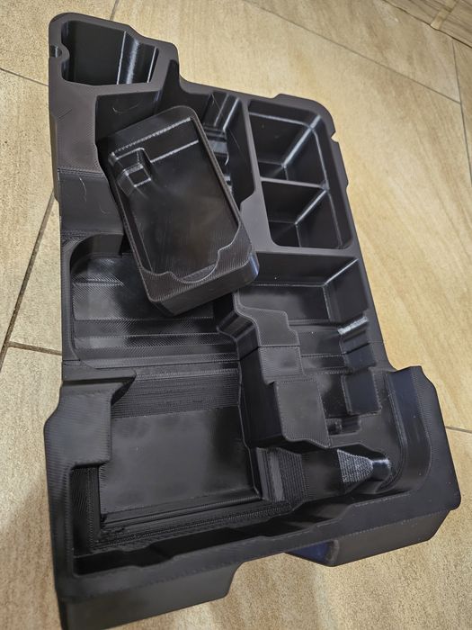Wkład do Milwaukee packout pod nitownice m12