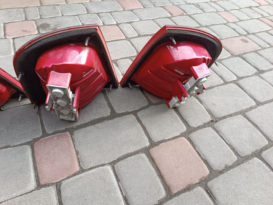 Задній фонар Стоп Шкода Октавія тур