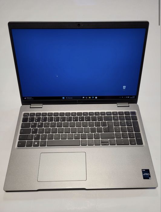 Laptop Dell Latitude 5530 i5-12th / 16GB / 2x 256GB / 15,6 FHD