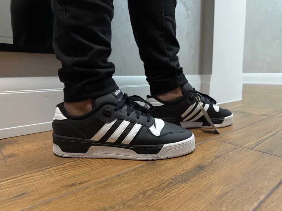 USA ! adidas Rivalry новi р.44-28.5см кросiвки адидас оригинал