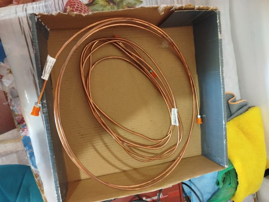 Продам тормозные трубки.