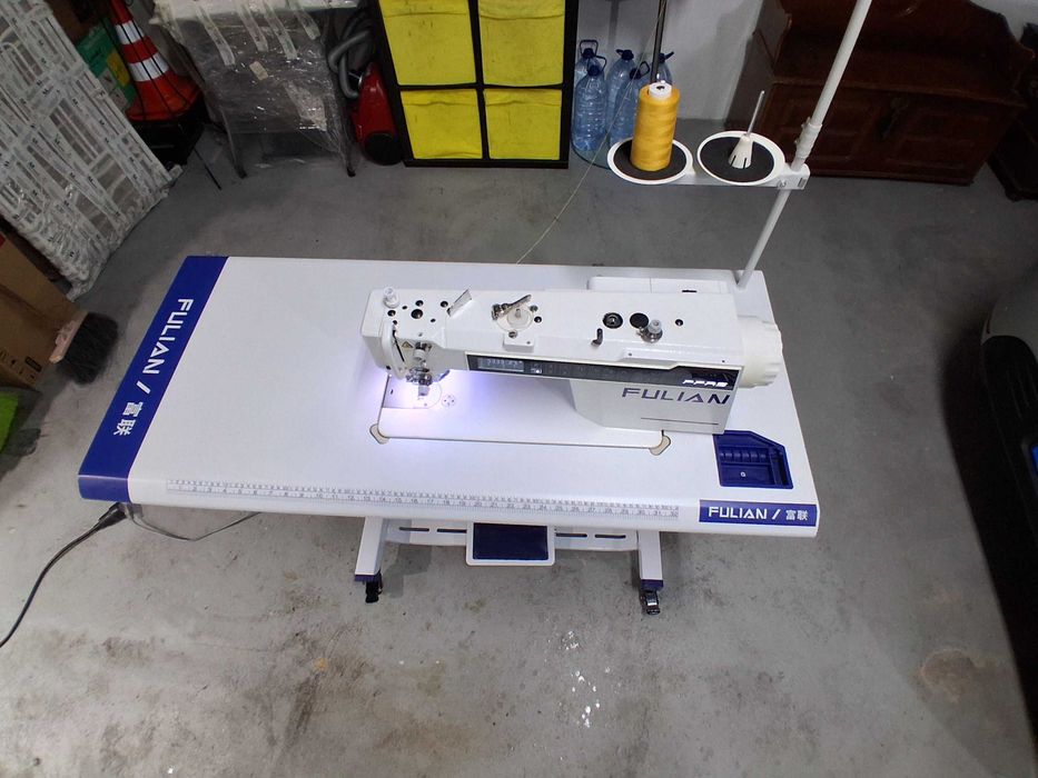 Maquina de costura