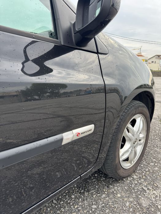 Renault Clio 1.2 Rip Curl (Edição Limitada) – Excelente Estado
