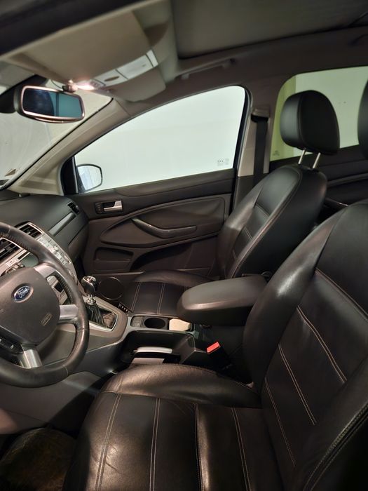 Ford Kuga 2.0 TDCI skóry, panoramiczny dach