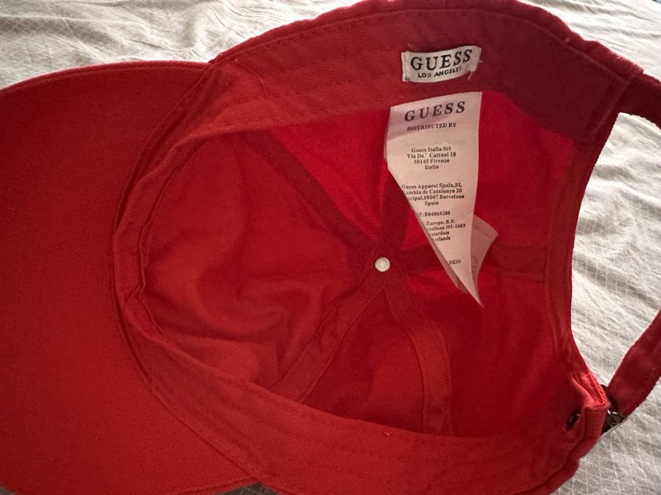 Кепка Guess оригинал новая котон!