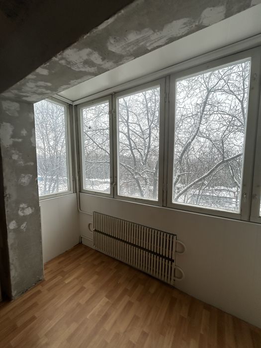Продам 4-х кімнатну квартиру по вул.Василя Сергієнка Хортицький район