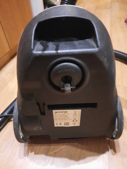 Odkurzacz domowy workowy Gorenje VCEA11CXWII CJ151 750W 2x ssawka