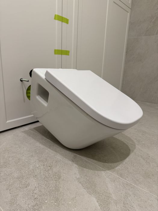 Misa WC (roca)z deską