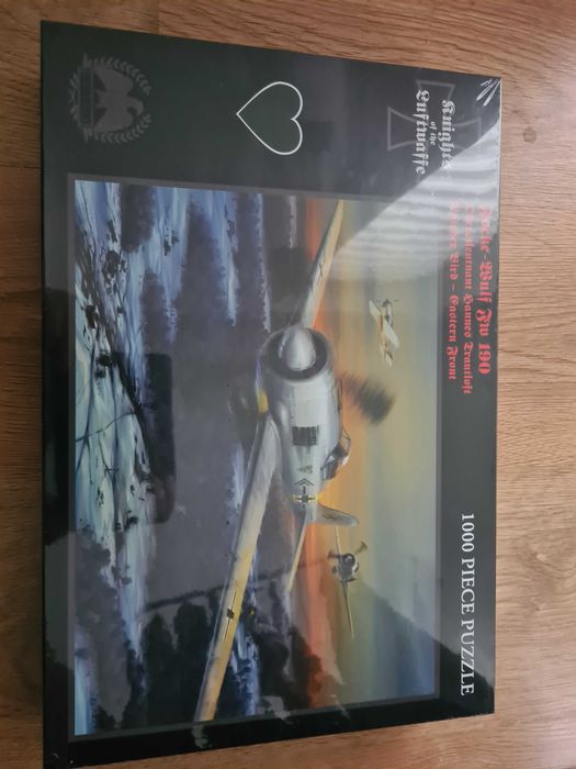 Puzzle 1000 elementów samolot wojskowy