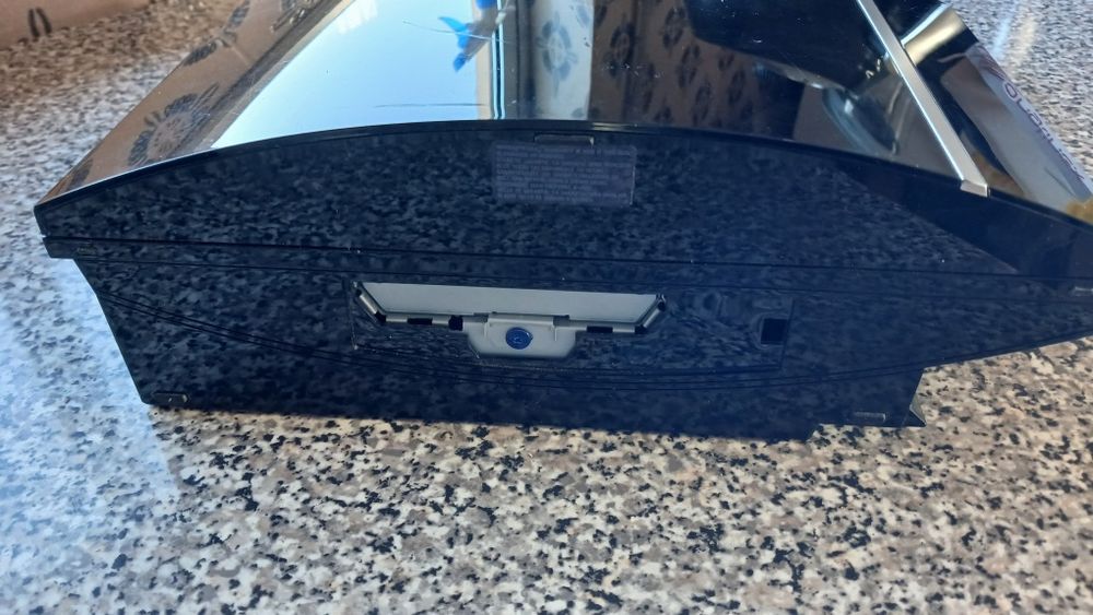 Playstation 3/20 jogos/1 comando