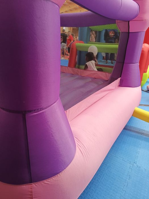 Insuflável Castelo usado sem motor