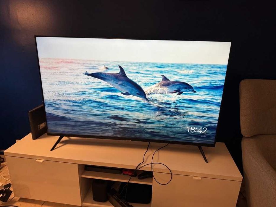 TV Samsung - 55" AU7025 Smart 4K Crystal UHD TV 2022