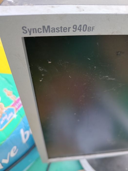 Монитор Samsung SyncMaster 940 BF