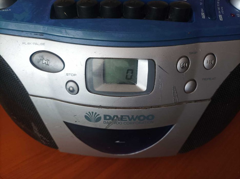 Магнитола (Бумбокс) Daewoo Daytek DRD-S11