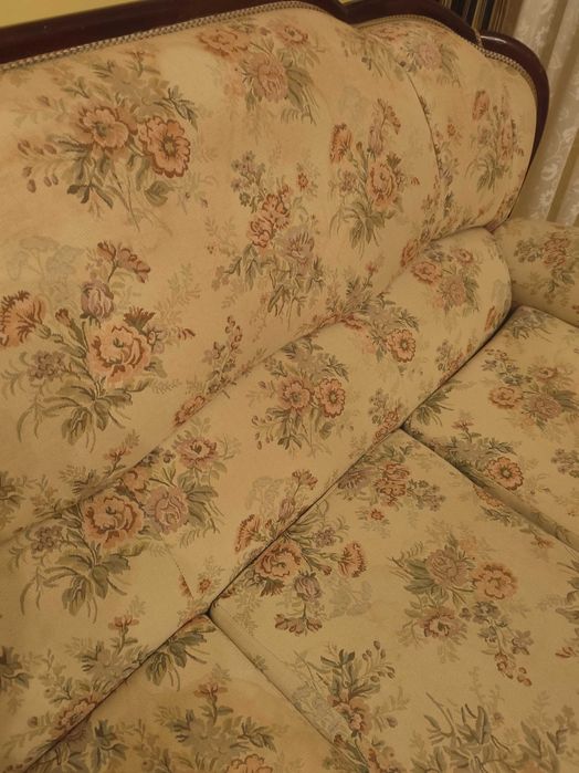 1 sofá e 2 poltronas