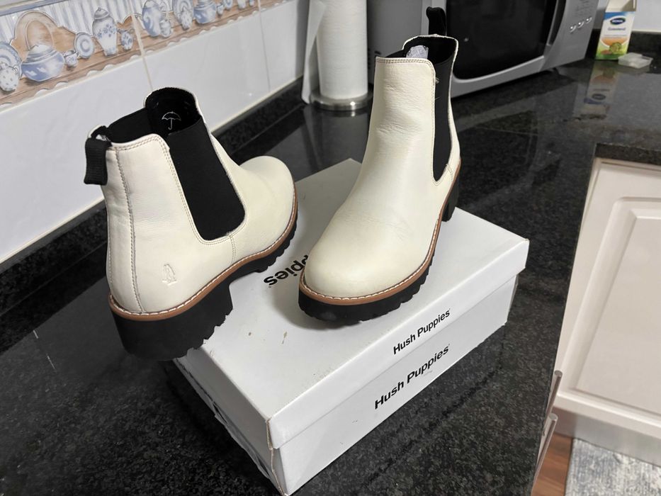 Botas em pele da Hush Puppies