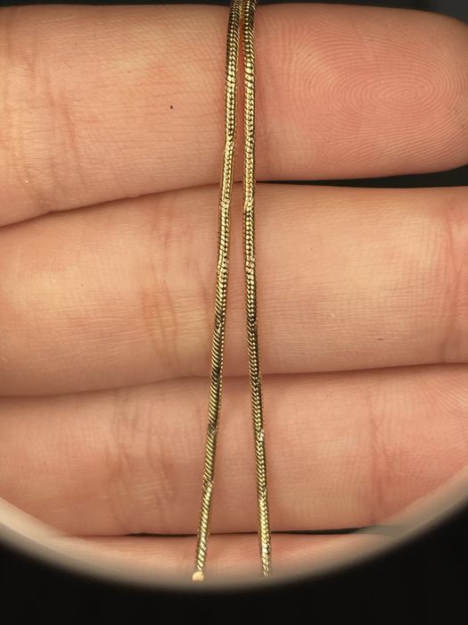 (585*) Ланцюжок