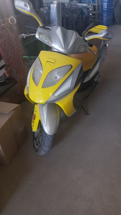 Скутер  SPEED GEAR 150