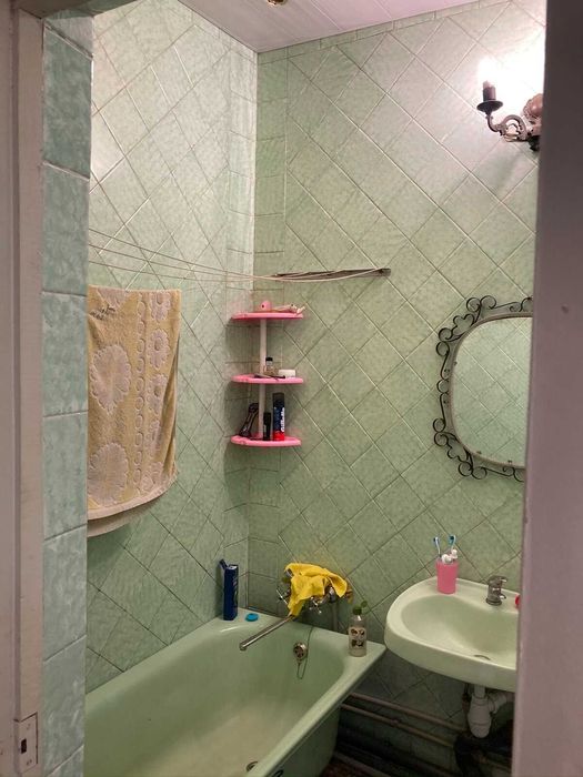 Продам дом (р-н Варшава)