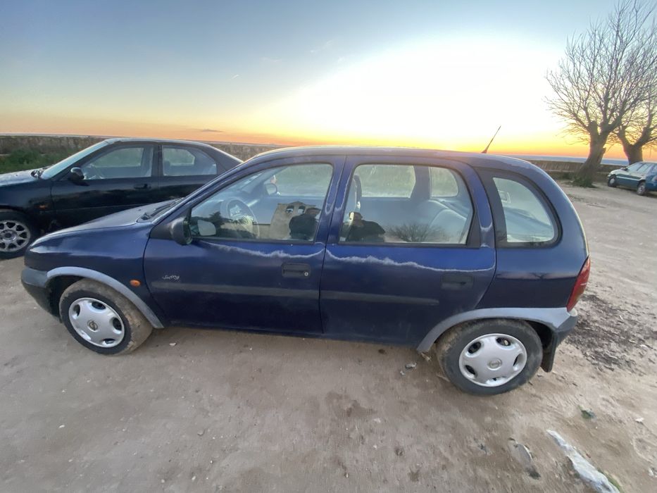 Carro em bom estado