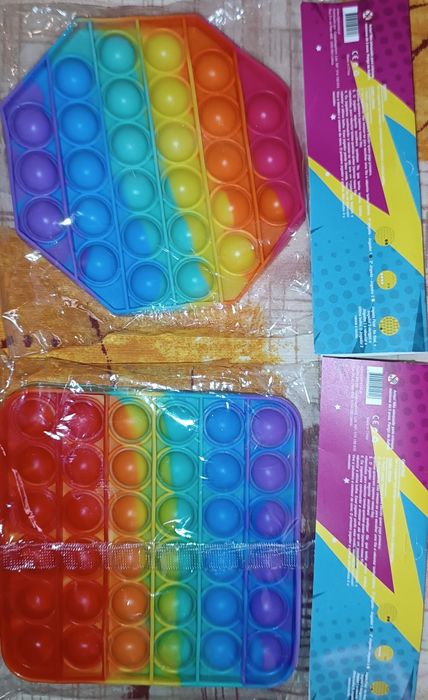 POP IT!Brinquedo de Apertar Com Bolhas Anti Stress, Sensorial .