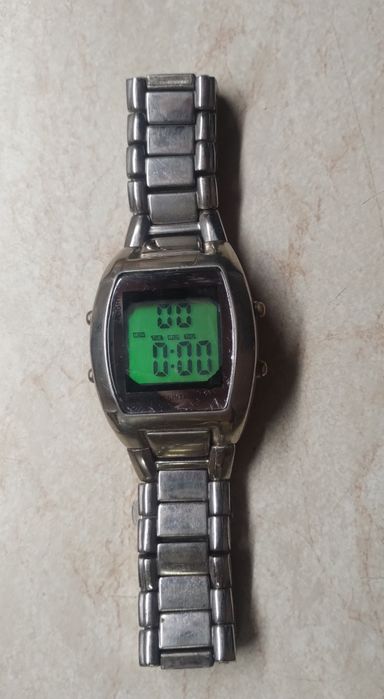 Электронные часы