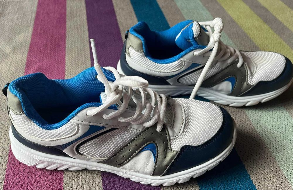 Buty sportowe marki F&F rozm. 37