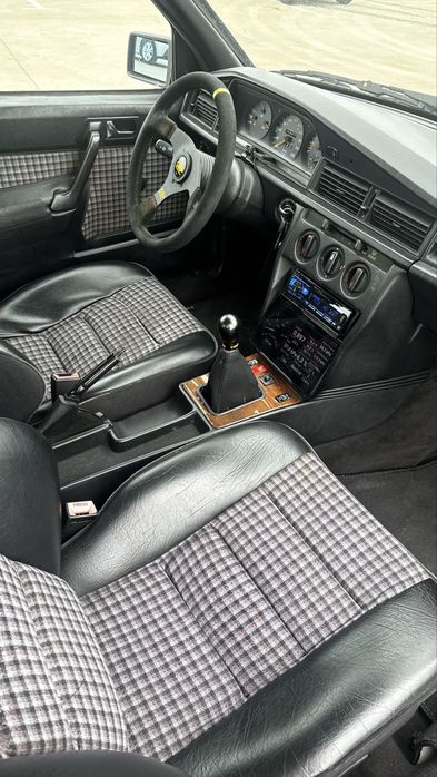 Mercedes 190e 3.0 turbo
