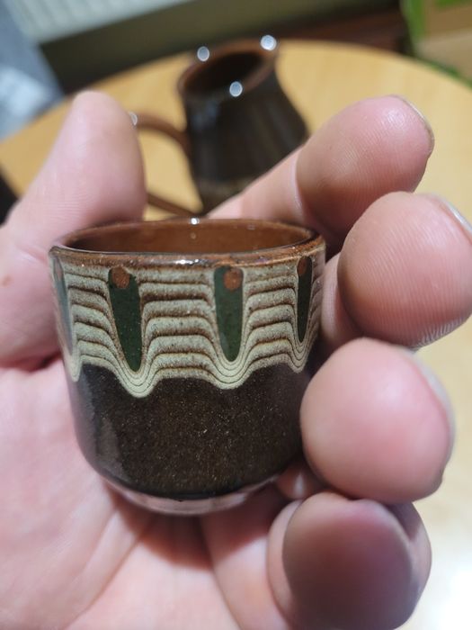 Tradycyjna Bułgarska Ceramika zestaw do serwowania Rakii