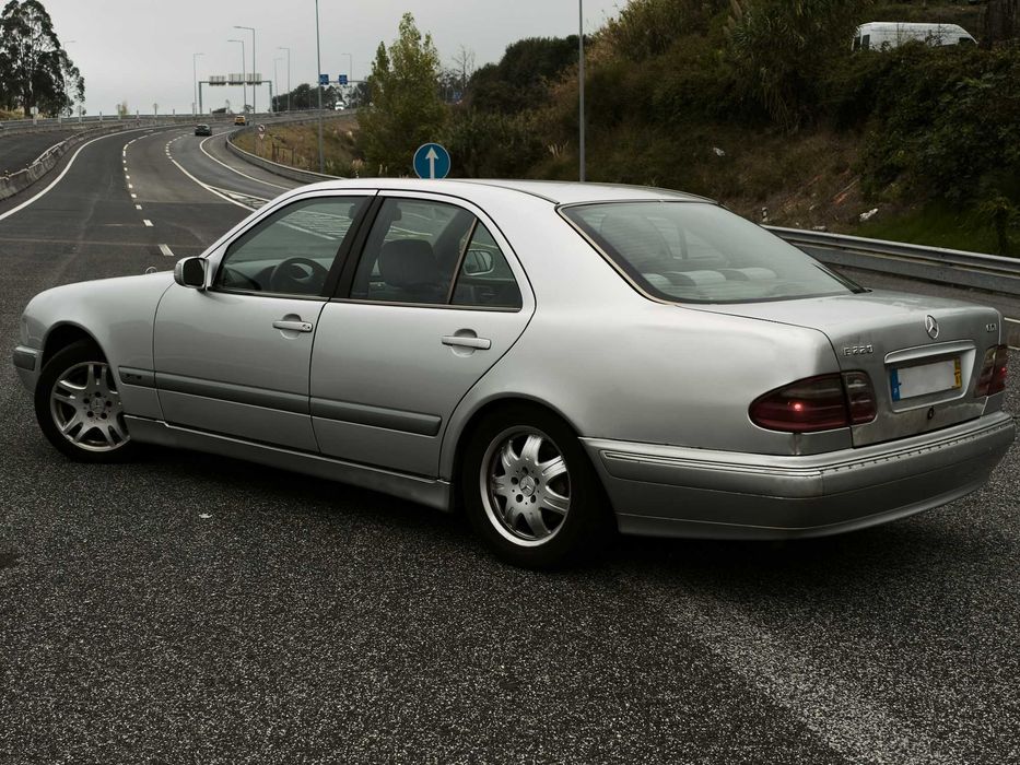 Mercedez-Benz E220 CDI (W210) 2002