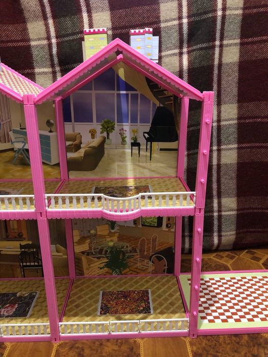 Кукольный домик и мебель, кукольный бассейн