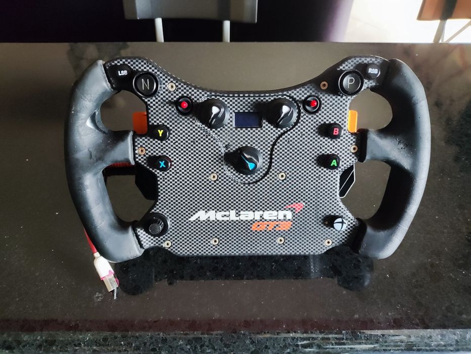 Volante Fanatec McLaren gt3