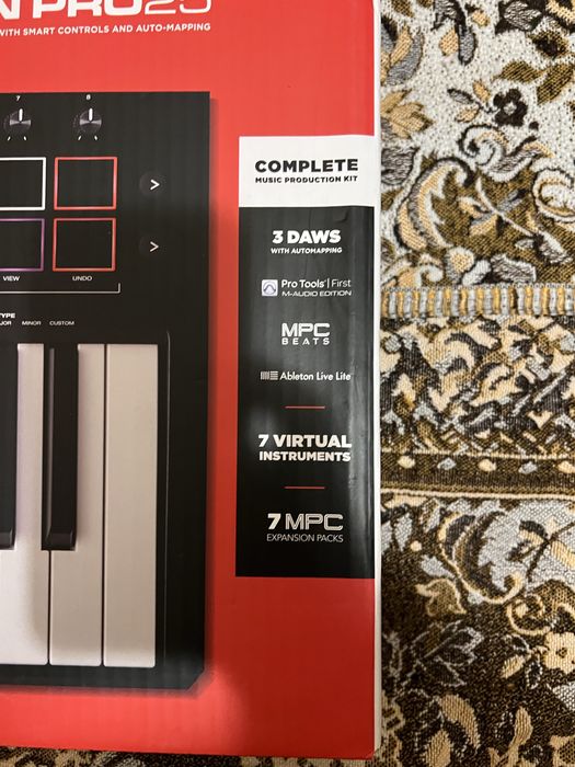 Продам миди клавиатуру oxygen pro 25