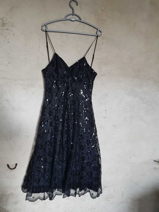 Damska czarna sukienka wielkość 40