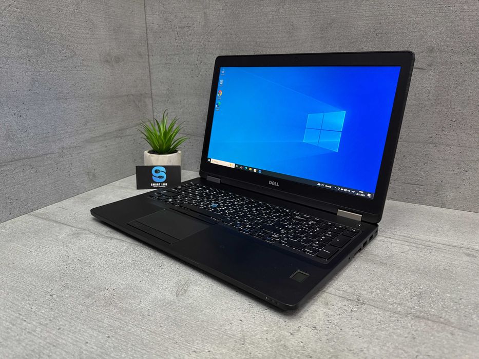 Надійний ноутбук Dell Делл E5570/i7-6600u/AMD/15.6"/256gb ssd