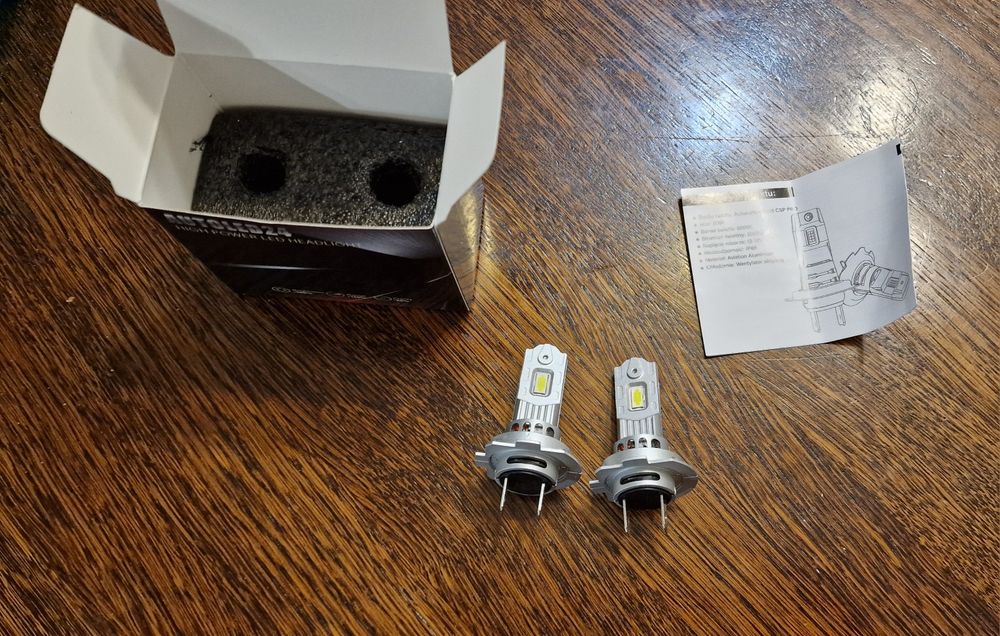 Żarówki LED H7 nowe