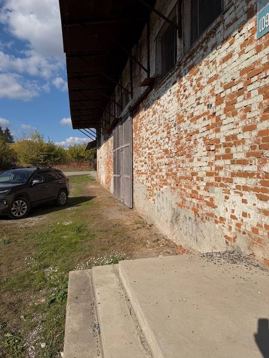 Оренда складу площею 588 м² біля Тернополя